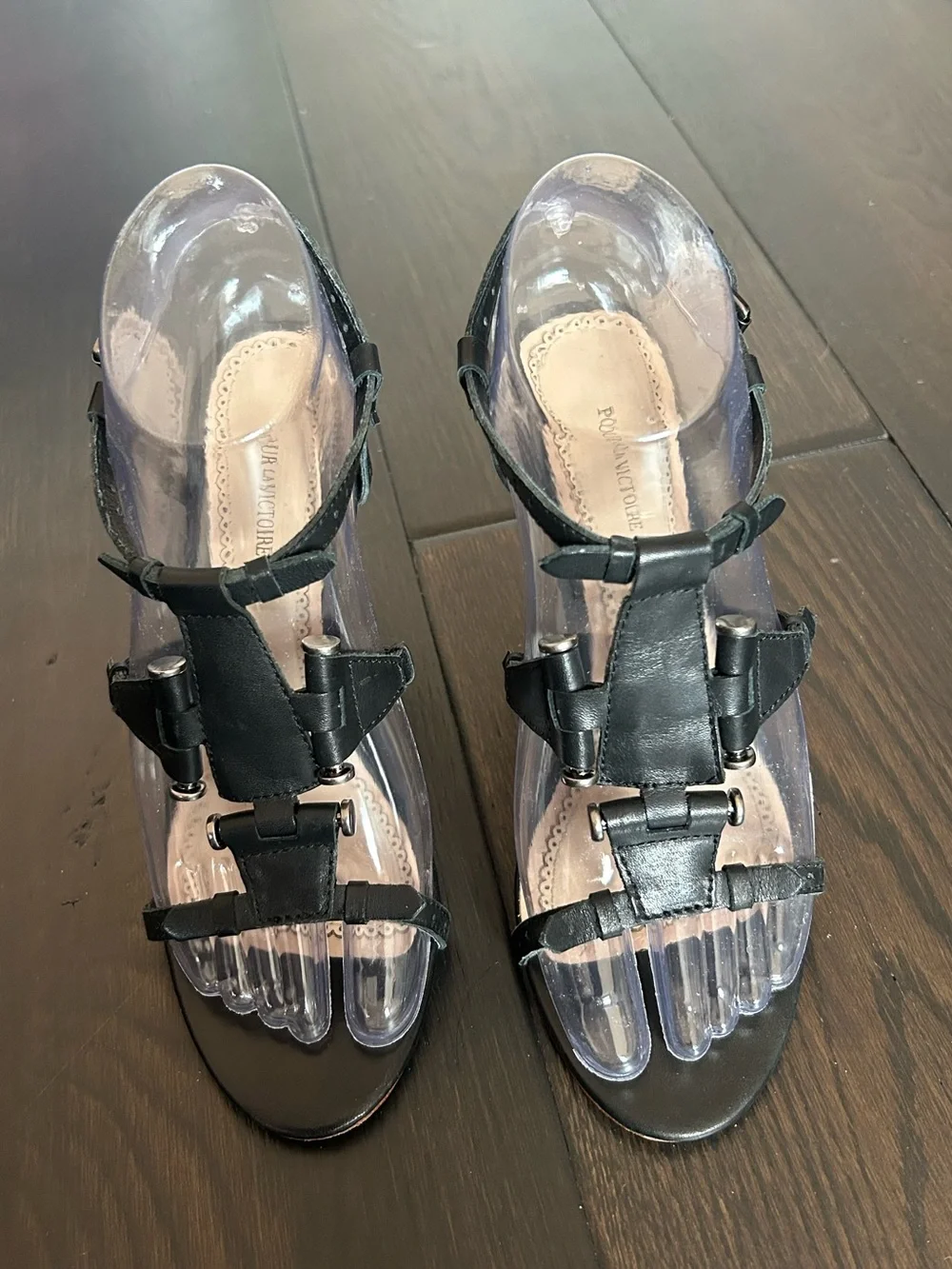 Pour La Victoire Betsy Black Leather Espadrille Wedge Sandals Size 6
